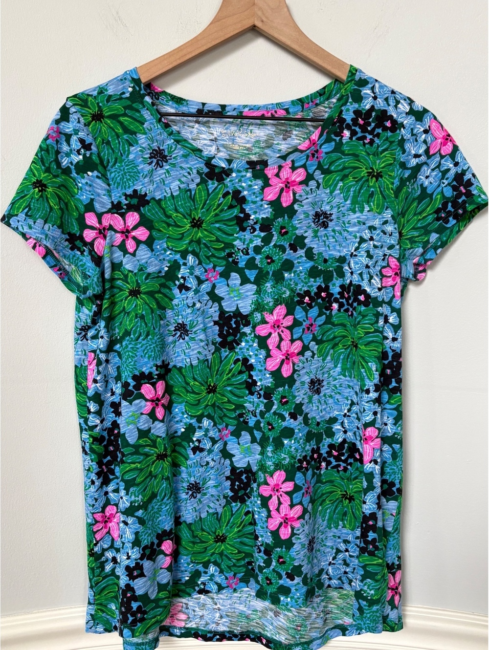 Lilly Pulitzer Etta Scoop Neck Top in Soiree All Day Size Med